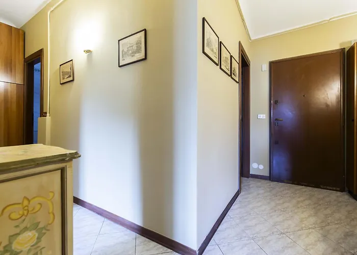 Castelfidardo 8 Apartment *