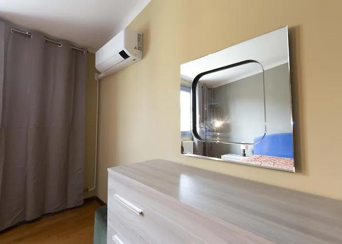 Apartament Castelfidardo 8 Mediolan